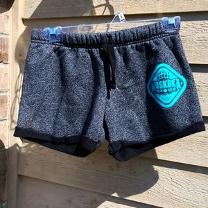 Girls muskoka bear wear sweatshorts